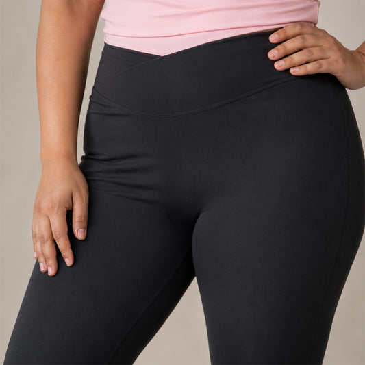 MOTION FLARE PANTS - Black