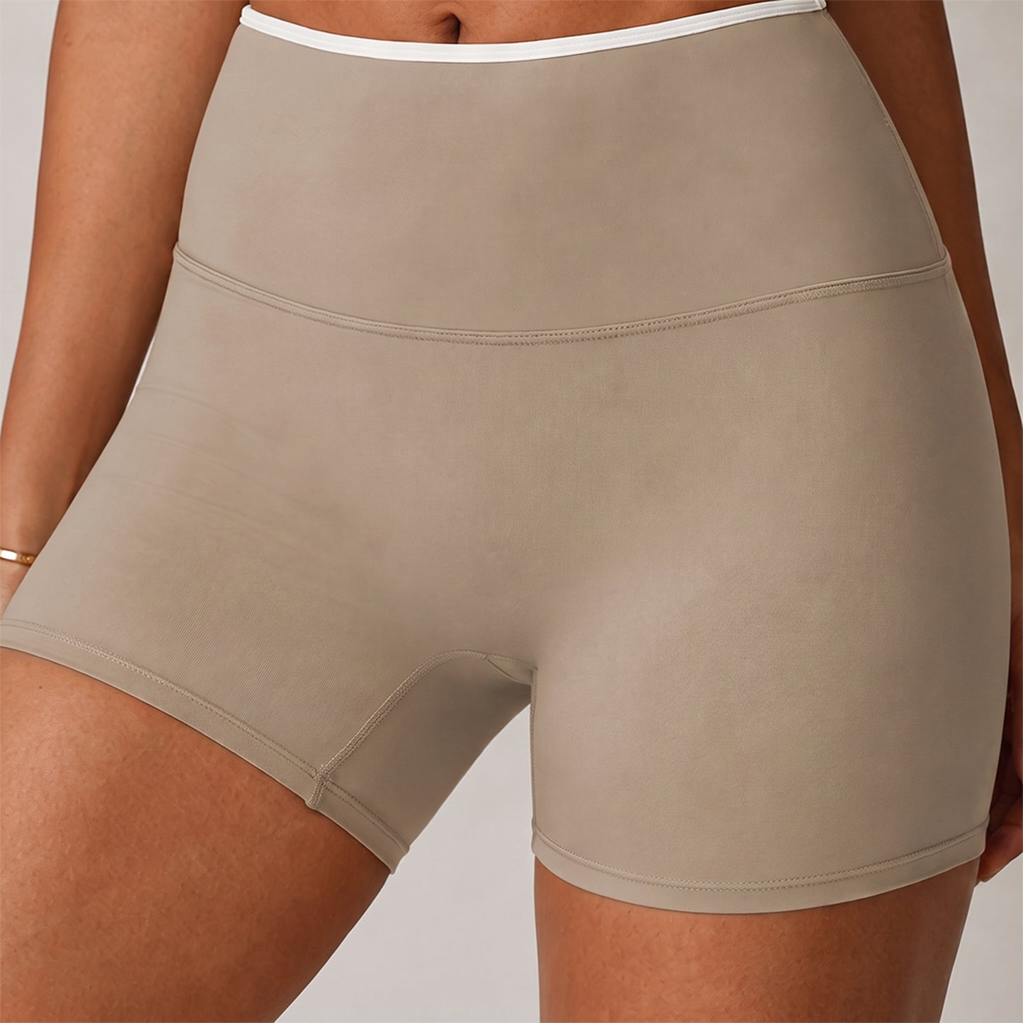 SCULPT SHORTS - Beige
