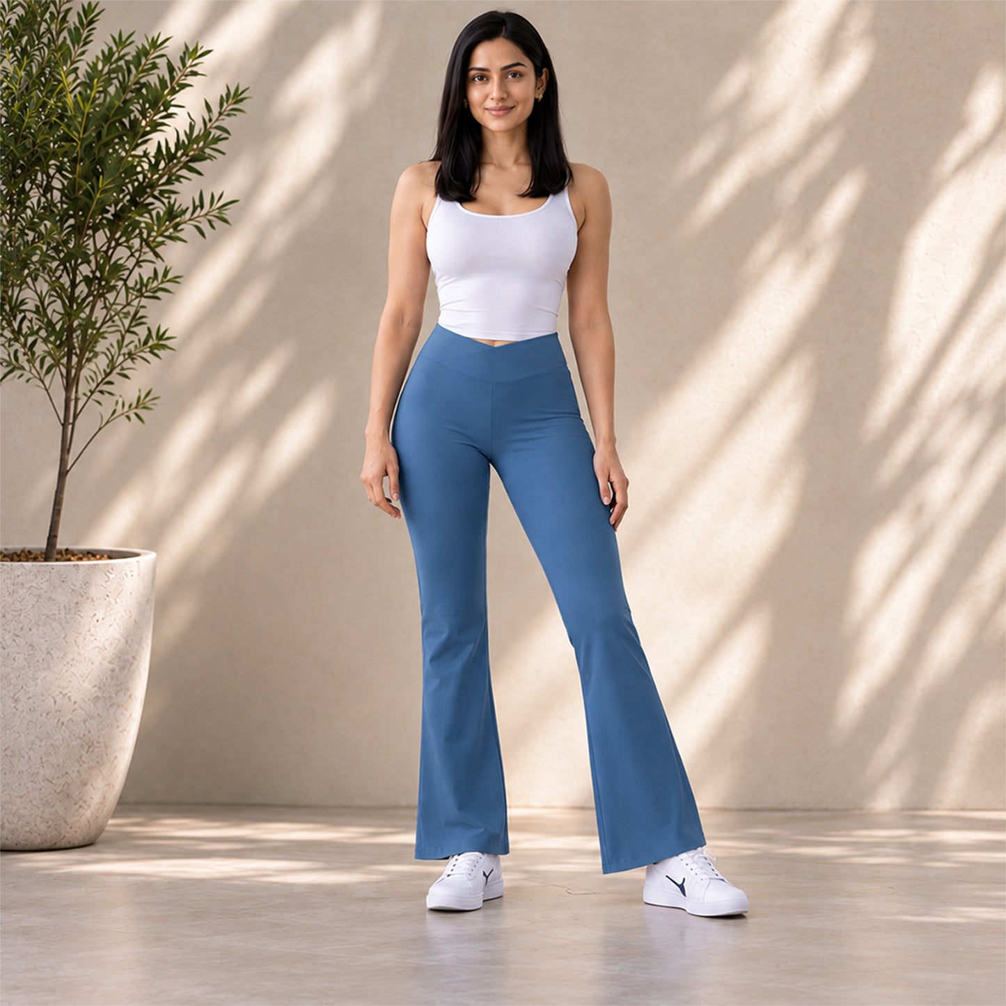 MOTION FLARE PANTS - Blue